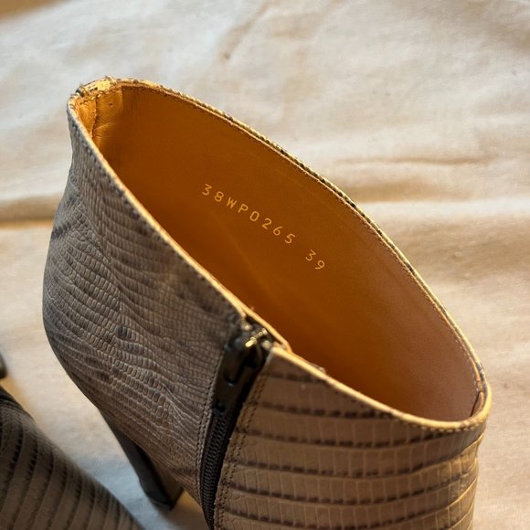 Auth Margiela Curved Heel Boots - Picture 7 of 8